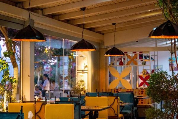 Bougainville Bay Hotel in Sarande the restaurant